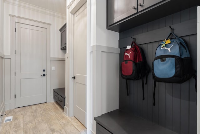 2996 S Rutland Rd, Mount Juliet, TN 37122 - mudroom with light wood-style flooring