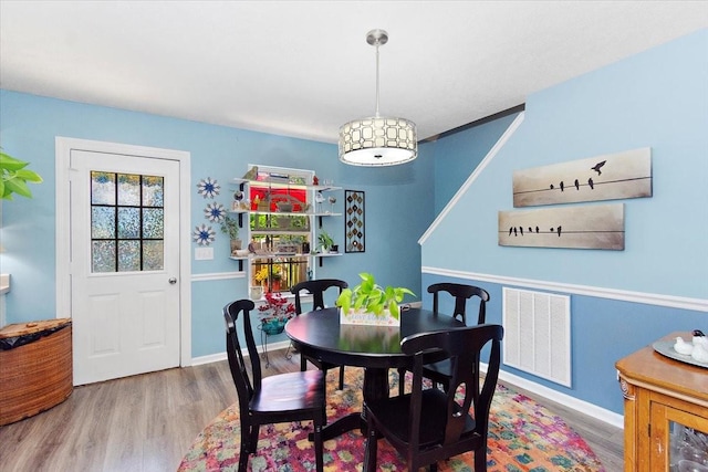 1311 Clifford Dr, Murfreesboro, TN 37129 - dining room featuring wood finished floors