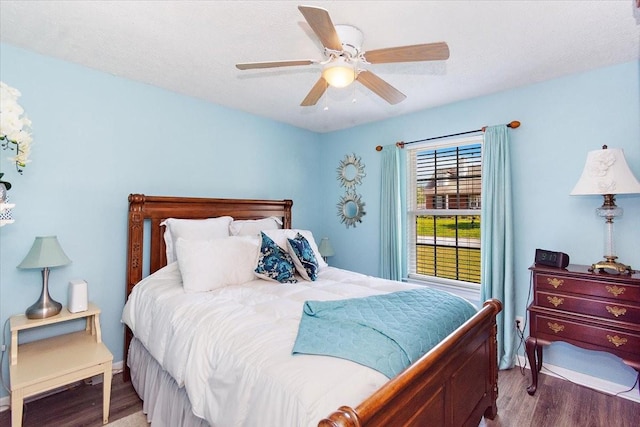 1311 Clifford Dr, Murfreesboro, TN 37129 - bedroom featuring wood finished floors and a ceiling fan