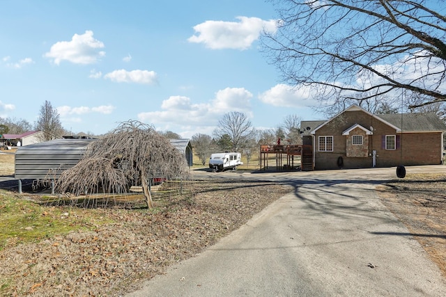 311 Downs Rd, Cumberland City, TN 37050 - view of asphalt driveway