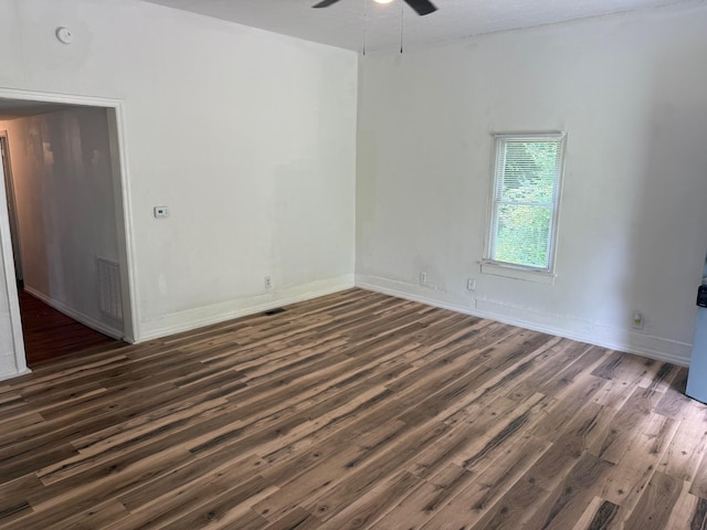 418 W 3rd St, Columbia, TN 38401 - empty room with wood finished floors, ceiling fan, and a smoke detector
