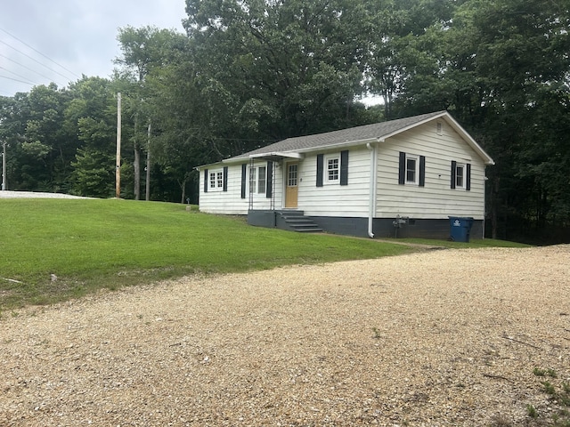 273 E Lake St, Camden, TN 38320 - view of front of home featuring a front yard and crawl space
