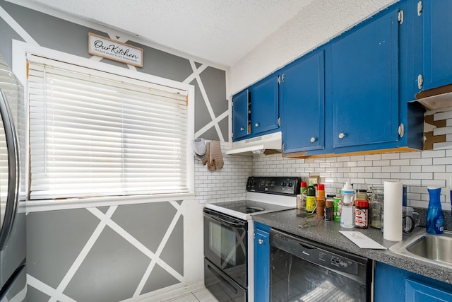 1053 Heritage Dr, Madison, TN 37115 - kitchen with black appliances, blue cabinets, under cabinet range hood, tasteful backsplash, and a textured ceiling
