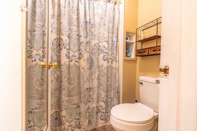 3090 Algee Ln, Milan, TN 38358 - full bath with toilet and a shower with shower curtain