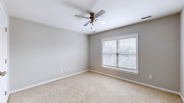 5142 Reagan Dr, Murfreesboro, TN 37129 - empty room with carpet flooring and a ceiling fan