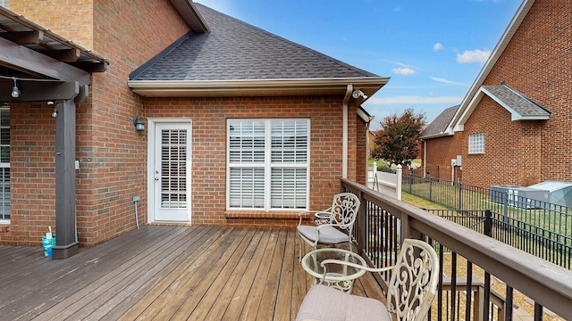 5142 Reagan Dr, Murfreesboro, TN 37129 - wooden terrace with a fenced backyard