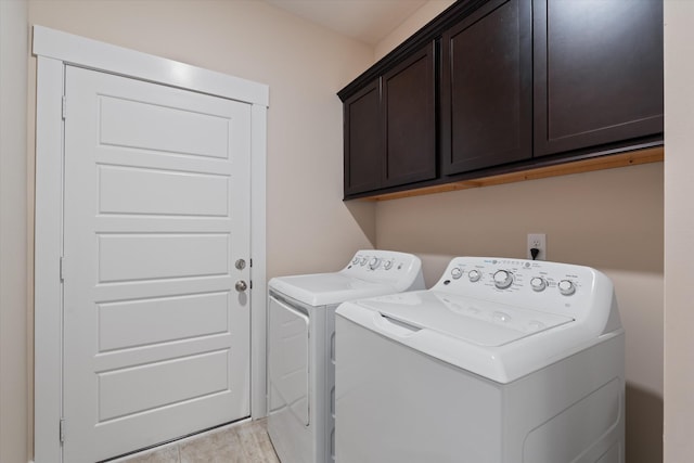 2129 Halfmoon Way, Murfreesboro, TN 37130 - laundry area with washer and dryer and cabinet space