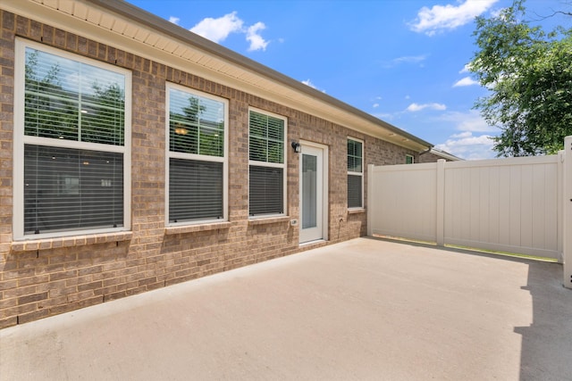 2129 Halfmoon Way, Murfreesboro, TN 37130 - view of patio / terrace