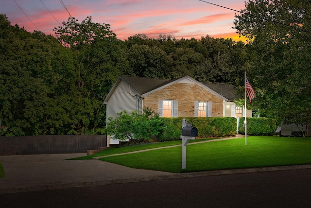 1731 Broadripple Dr, Clarksville, TN 37042 - view of front of home featuring a front yard and brick siding