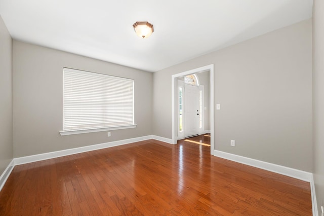 5241 Ticonderoga Ave, Murfreesboro, TN 37129 - spare room featuring plenty of natural light and wood-type flooring