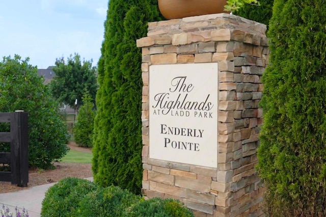 737 Newcomb St, Franklin, TN 37064 - view of community sign