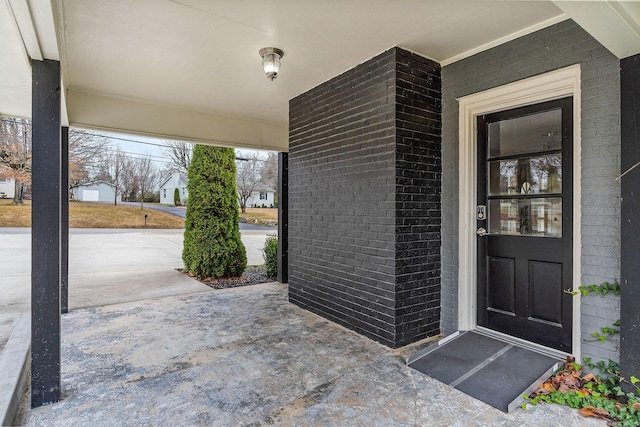 805 N Chancery St, Mcminnville, TN 37110 - view of exterior entry featuring brick siding