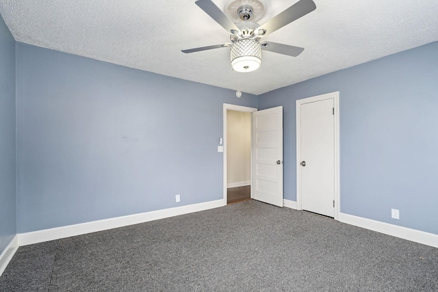 805 N Chancery St, Mcminnville, TN 37110 - unfurnished bedroom with carpet, a textured ceiling, a ceiling fan, and a closet