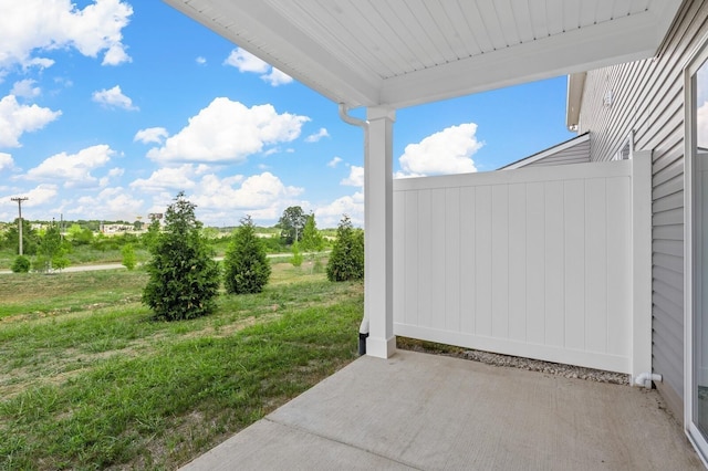 2127 Cheltenham Pl, Columbia, TN 38401 - view of patio / terrace