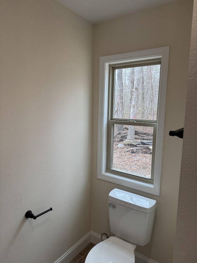 334 Cumberland Cove Rd Unit 5, Monterey, TN 38574 - bathroom featuring baseboards and tile patterned flooring