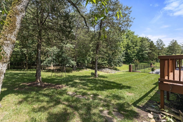 630 Black Horse Pkwy, Franklin, TN 37069 - view of green lawn featuring a wooden deck