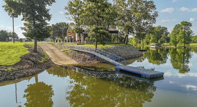 1085 Wc Pickett Rd, Clifton, TN 38425