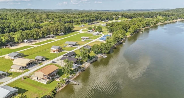 1085 Wc Pickett Rd, Clifton, TN 38425