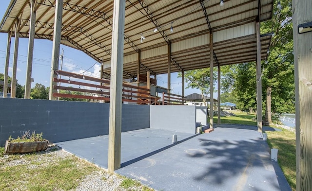 1085 Wc Pickett Rd, Clifton, TN 38425