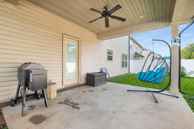 3116 Mapleside Ln, Murfreesboro, TN 37128 - fenced backyard featuring ceiling fan and a patio