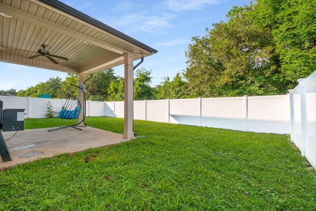 3116 Mapleside Ln, Murfreesboro, TN 37128 - fenced backyard featuring ceiling fan and a patio