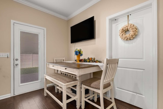 3116 Mapleside Ln, Murfreesboro, TN 37128 - dining area featuring crown molding and dark wood finished floors