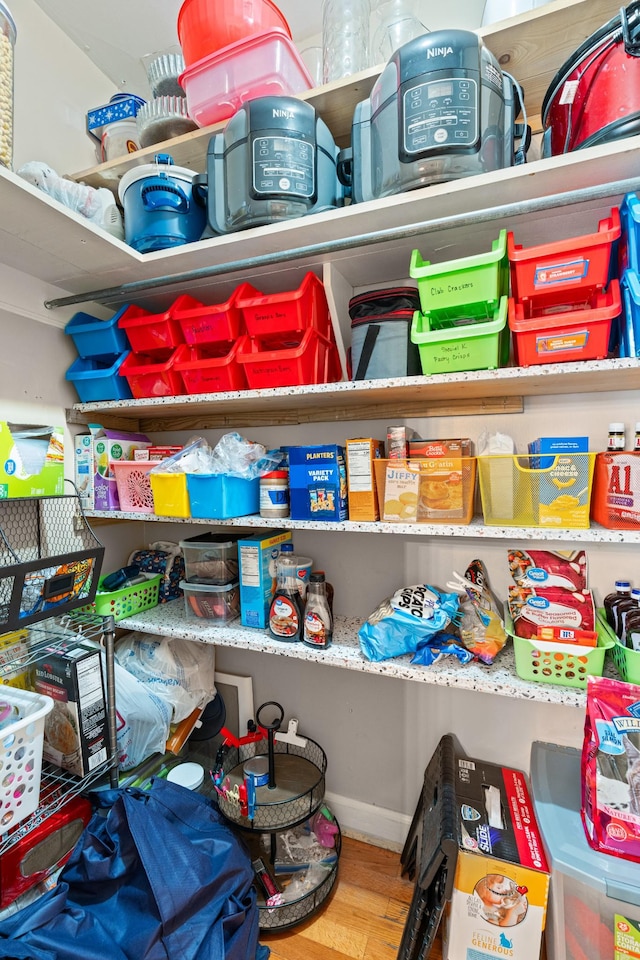 605 Jackson Ave, Carthage, TN 37030 - view of pantry