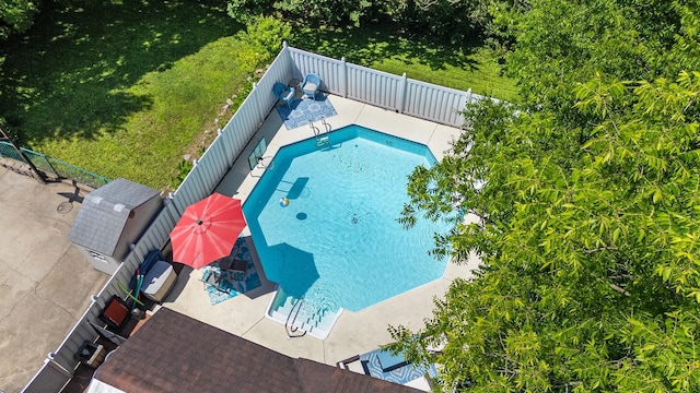 605 Jackson Ave, Carthage, TN 37030 - view of pool with a fenced backyard and a patio