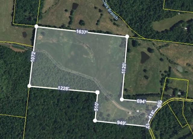 450 Wolf Pit Rd, Erin, TN 37061 - map / location featuring property parcel outlined
