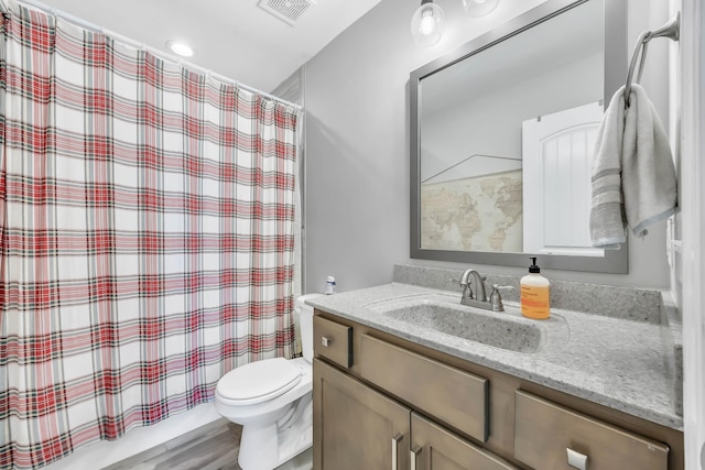 267 Alonzo Pl, Cunningham, TN 37052 - bathroom featuring vanity, wood finished floors, and a shower with shower curtain