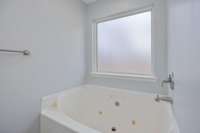 3044 Stone Bridge Rd, Antioch, TN 37013 - bathroom with a tub with jets