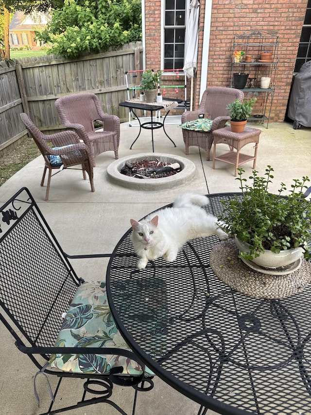 152 Yorkshire Dr, Clarksville, TN 37043 - view of patio featuring an outdoor fire pit