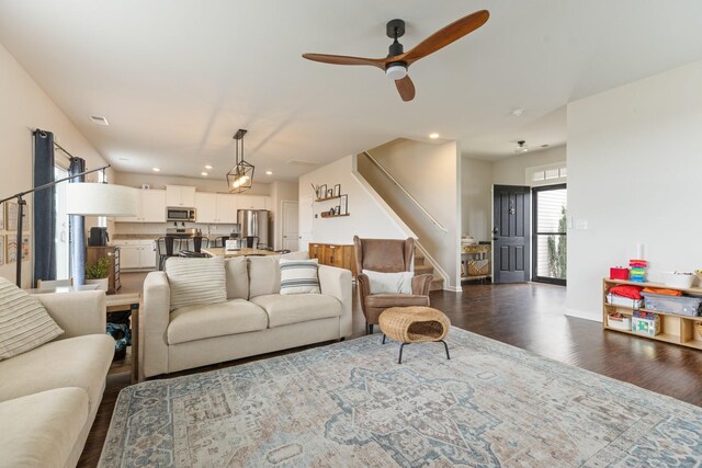 905 Aberdeen Ct, Columbia, TN 38401 - photo 10