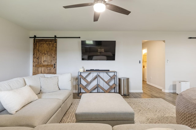 905 Aberdeen Ct, Columbia, TN 38401 - photo 29