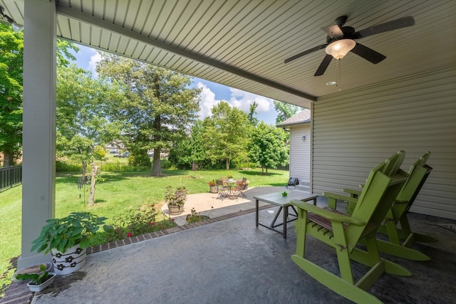 2950 Prince Dr, Clarksville, TN 37043 - view of patio with outdoor dining space and ceiling fan