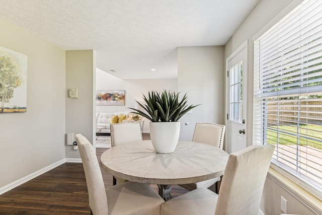 3037 Wilcot Way, Franklin, TN 37069 - dining area with wood finished floors and a textured ceiling