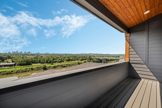 2118 Cliff Dr, Nashville, TN 37218 - view of balcony