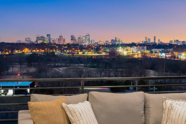 2118 Cliff Dr, Nashville, TN 37218 - view of city skyline