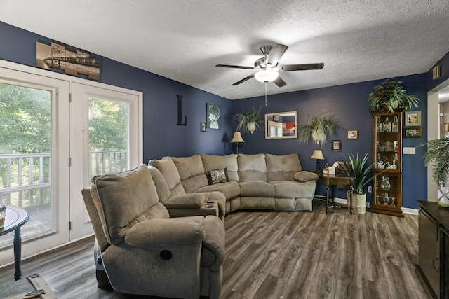 144 Waggoner St, Carthage, TN 37030 - living area featuring ceiling fan, dark wood finished floors, and a textured ceiling