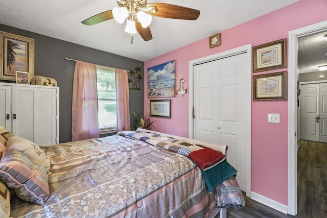 144 Waggoner St, Carthage, TN 37030 - bedroom featuring wood finished floors, a closet, a ceiling fan, and a textured ceiling