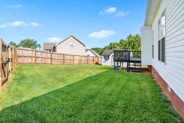 3162 Cross Ridge Dr, Clarksville, TN 37040 - fenced backyard featuring a shed and a deck