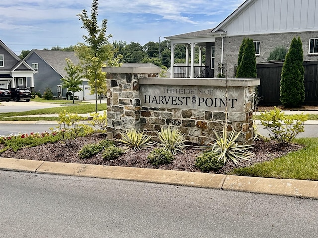 1000 June Wilde Rdg, Spring Hill, TN 37174 - view of community / neighborhood sign