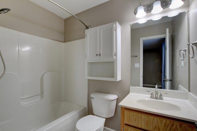421 Woodale Dr, Clarksville, TN 37042 - full bathroom with bathtub / shower combination and vanity