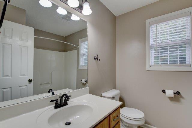 421 Woodale Dr, Clarksville, TN 37042 - bathroom with a shower and vanity