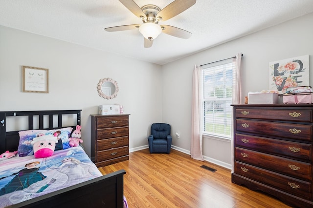 3114 Penny Ln, Murfreesboro, TN 37130 - bedroom featuring light wood-style flooring and ceiling fan