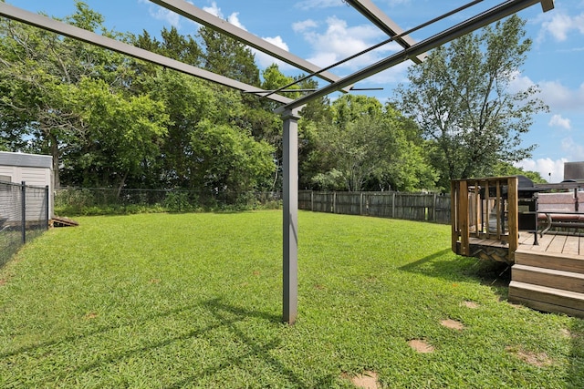 3114 Penny Ln, Murfreesboro, TN 37130 - fenced backyard with a wooden deck