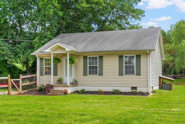 178 Miranda Rd, Cadiz, KY 42211 - view of front facade with a shingled roof