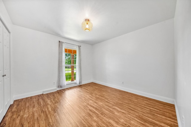 116 Skyview Dr, Columbia, TN 38401 - unfurnished room with light wood-style floors and baseboards