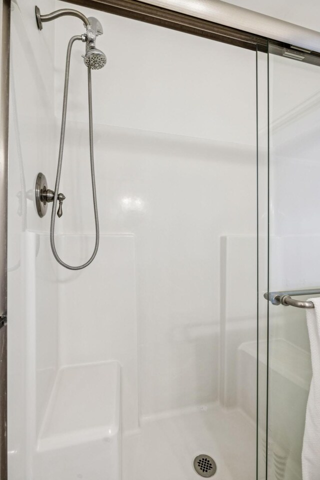 140 Ormesby Pl, Franklin, TN 37064 - bathroom with a stall shower