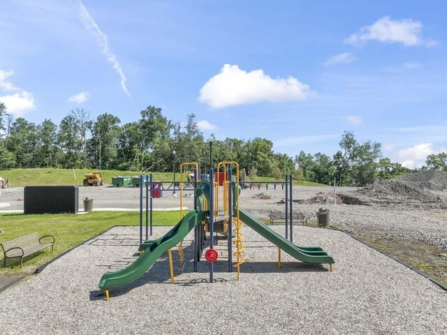 303 Panther Dr, Murfreesboro, TN 37127 - community jungle gym featuring view of scattered trees